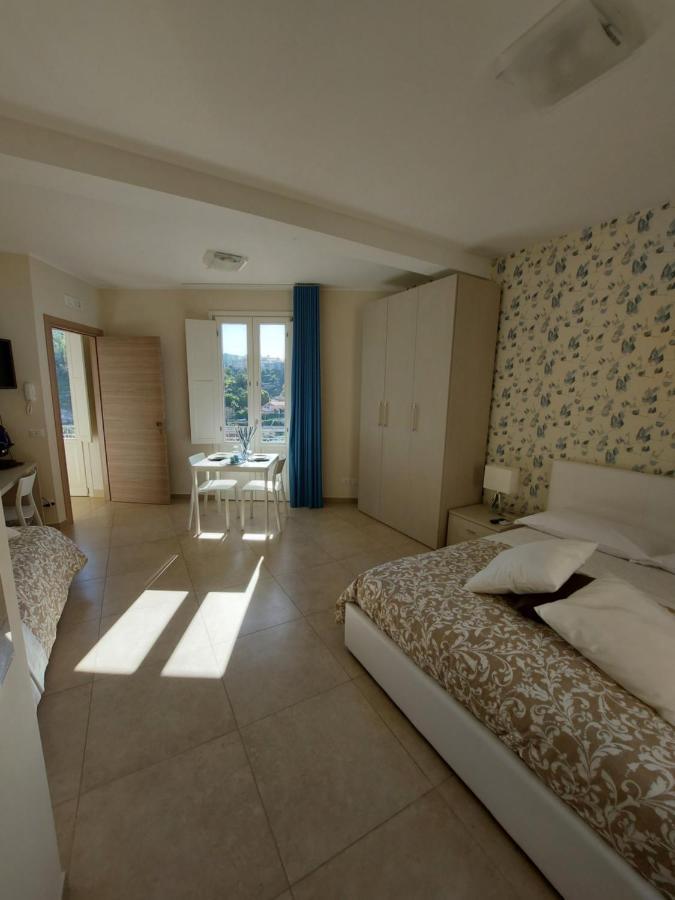 Oikos - Ragusa Ibla Exterior foto